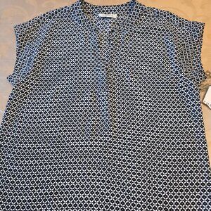 NWT Navy and White Chaus Blouse